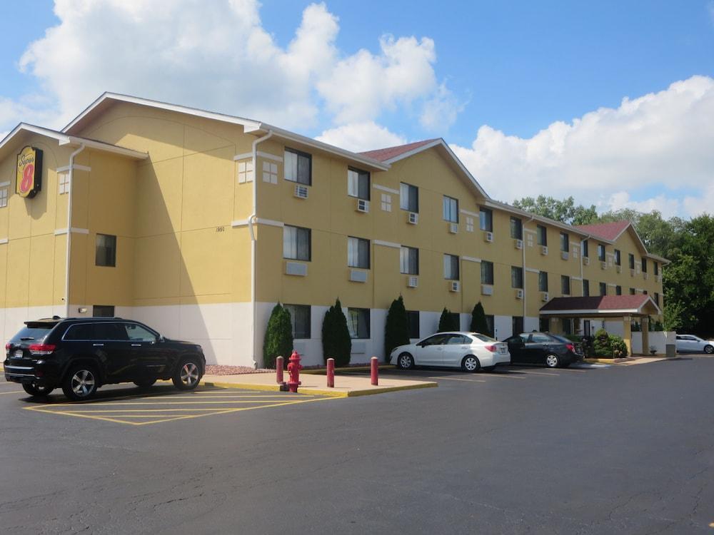 Super 8 By Wyndham Mundelein/Libertyville Area Ngoại thất bức ảnh